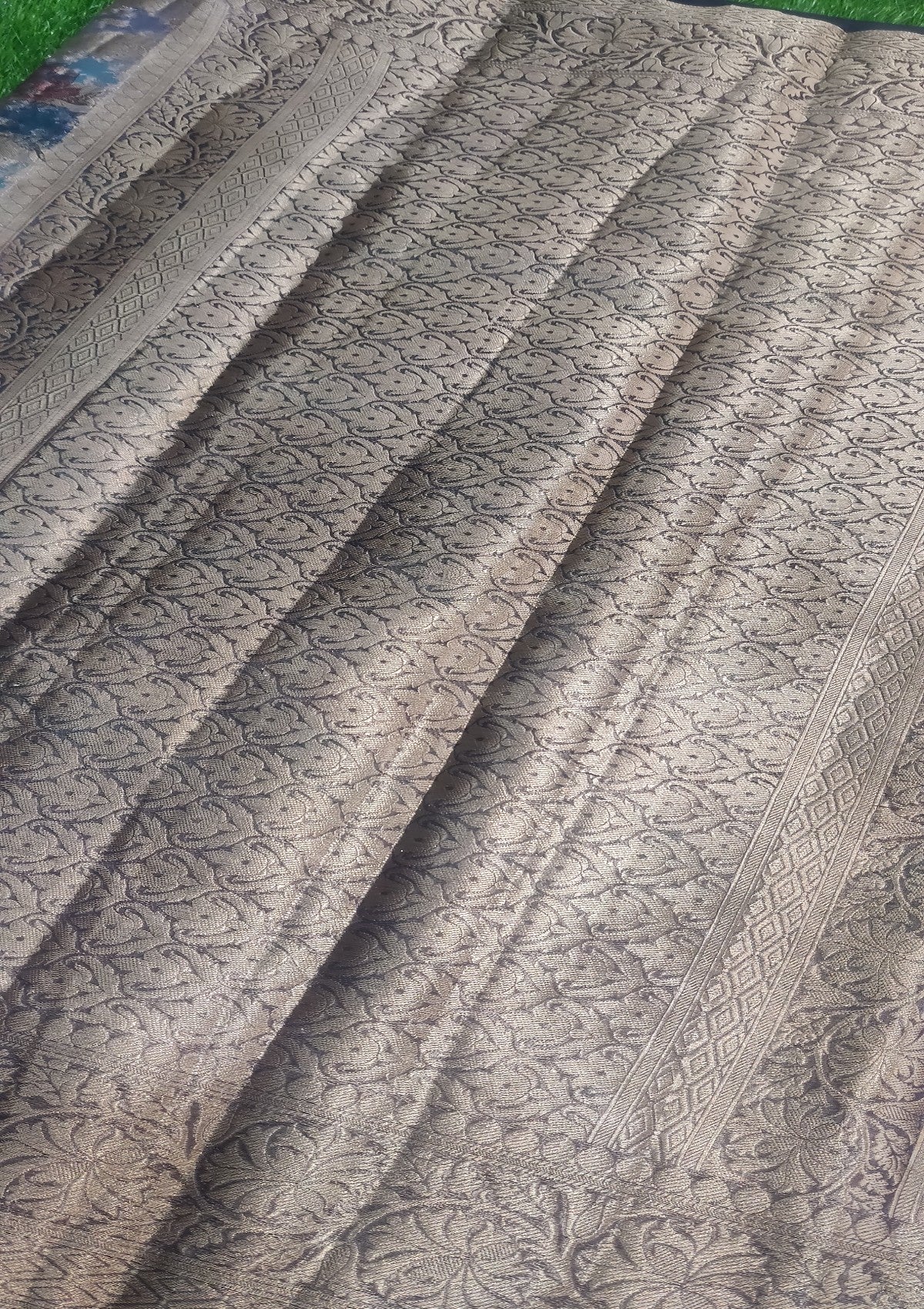 Banaras Shibori Organza Saree