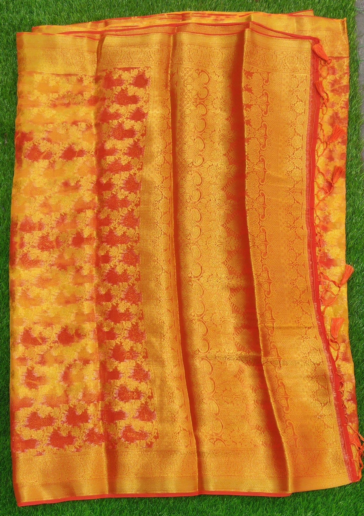 Banaras Organza Shibori print Sarees