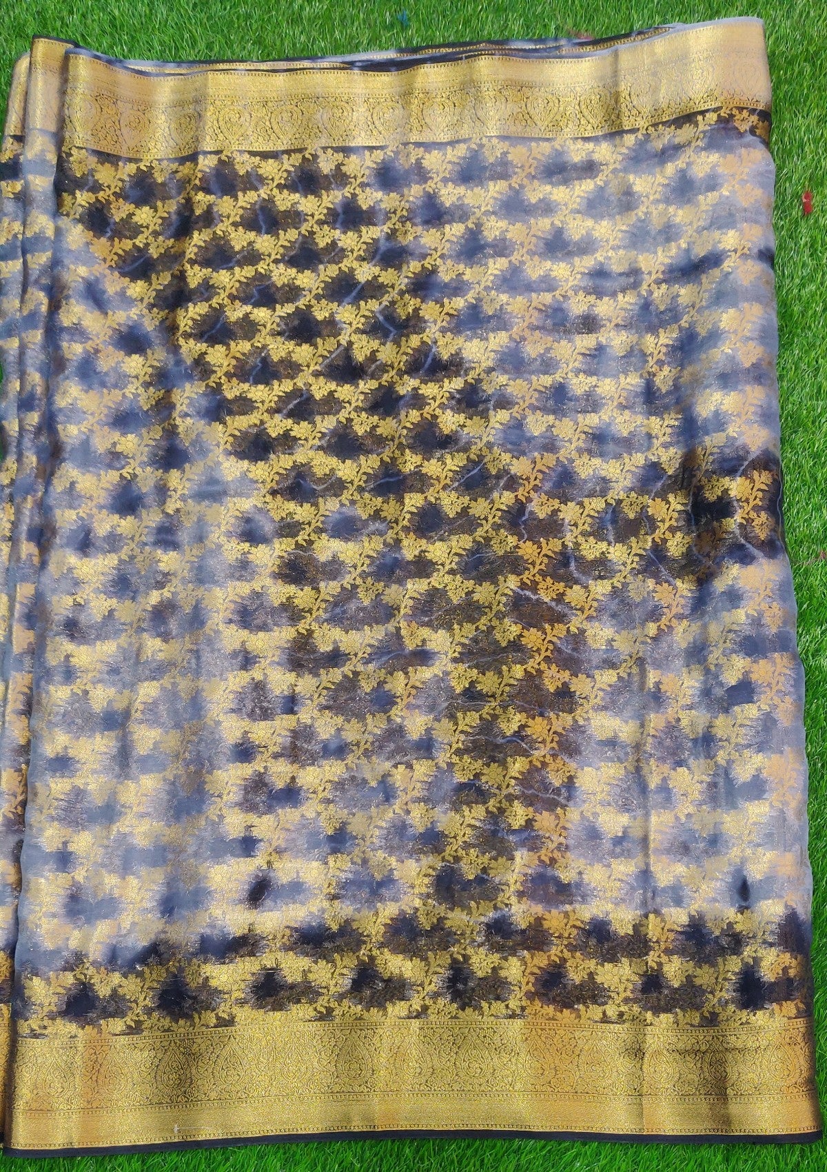 Banaras Organza Shibori print Sarees